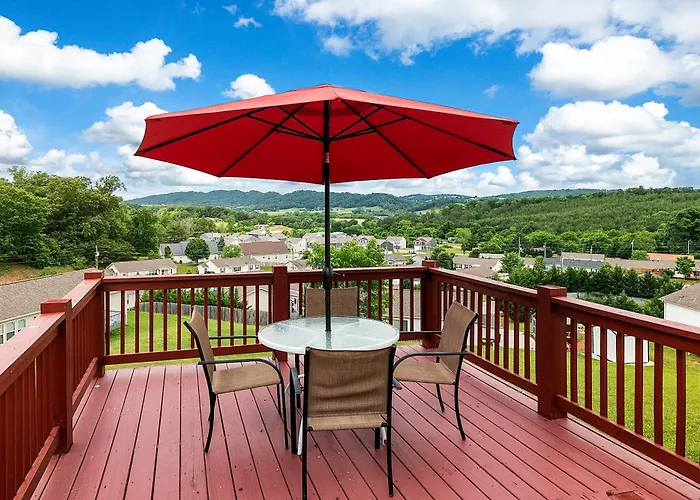 Scenic Views & Majestic Sunsets, Relax Like Home!