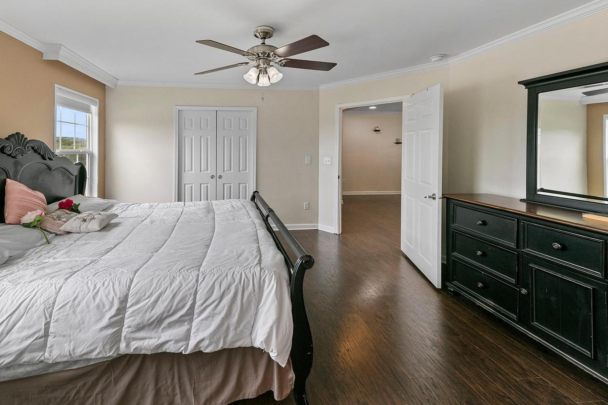 Holiday home Scenic Views & Majestic Sunsets, Relax Like Home! Dandridge