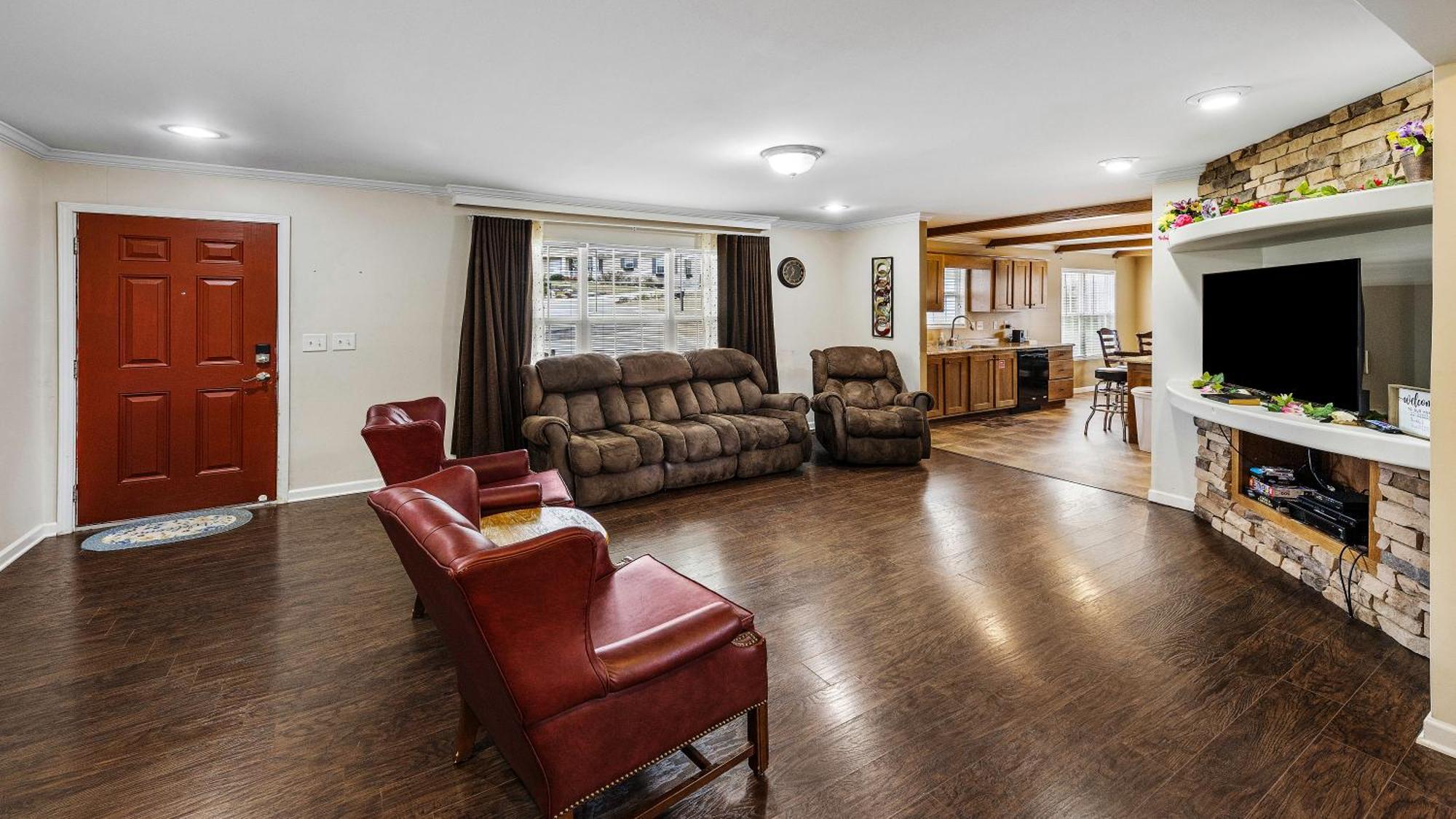 Holiday home Scenic Views & Majestic Sunsets, Relax Like Home! Dandridge